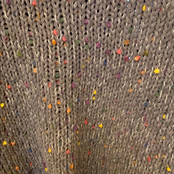 Sweater - Picture 2 of 6